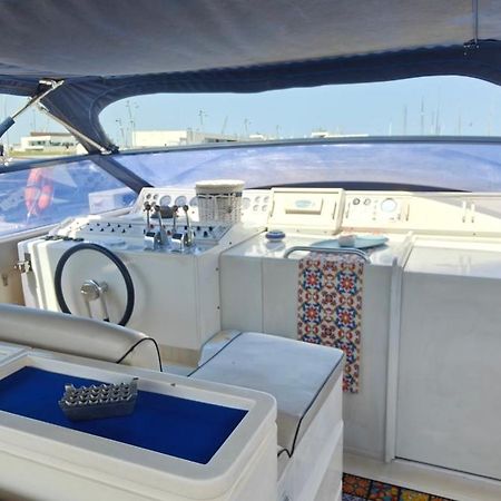 Desire Charming House Boat Hotel Palermo Luaran gambar