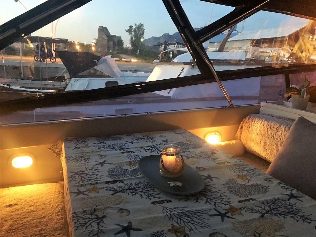Desire Charming House Boat Hotel Palermo Luaran gambar